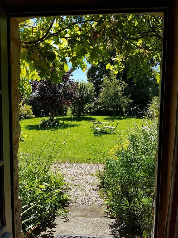 Le Bourgis Bed & Breakfast La Chapelle-Montligeon Екстериор снимка