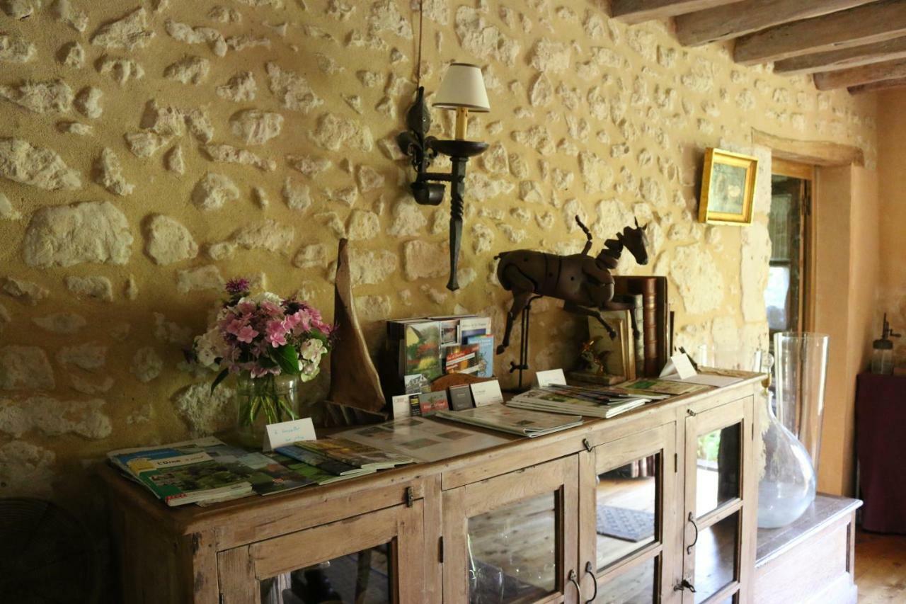 Le Bourgis Bed & Breakfast La Chapelle-Montligeon Екстериор снимка