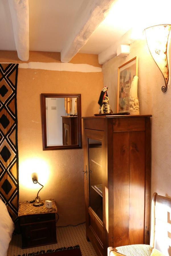 Le Bourgis Bed & Breakfast La Chapelle-Montligeon Екстериор снимка
