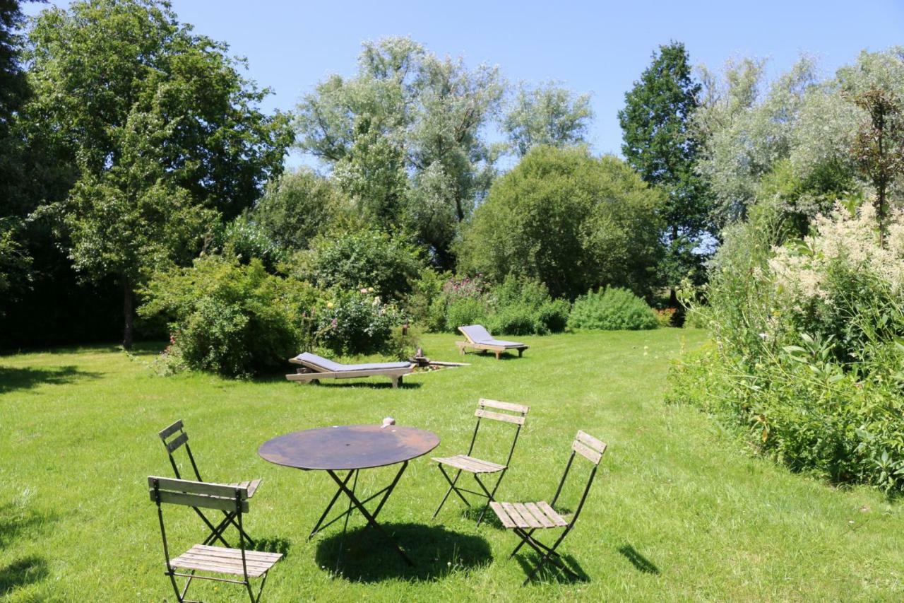 Le Bourgis Bed & Breakfast La Chapelle-Montligeon Екстериор снимка
